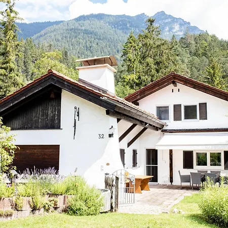 Holiday home Loisach Haeusl