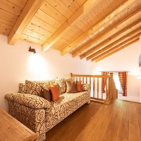 Loisach Haeusl Holiday home *